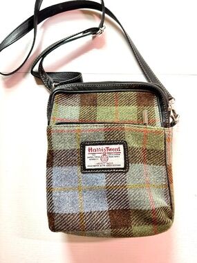Harris Tweed MacLeod Tartan Travel Purse